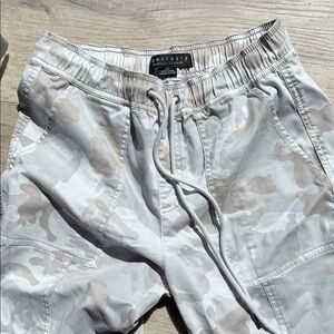 Sanctuary Light Camo Jogger Pants